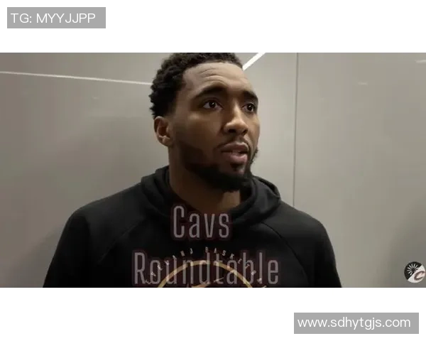 米切尔今日状态爆棚全场最佳表现无可争议引领球队逆转胜利